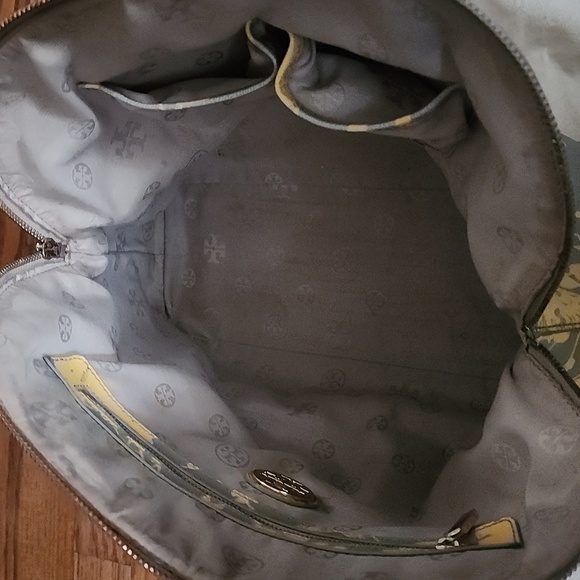 Tory Burch Robinson Dome Leather Handbag in Yellow and Gray Floral - Picture 11 of 15